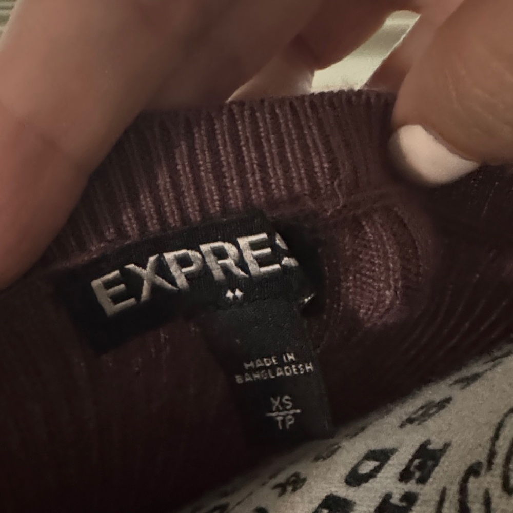 Express Mauve Ribbed Tank Top - Picture 2 of 3